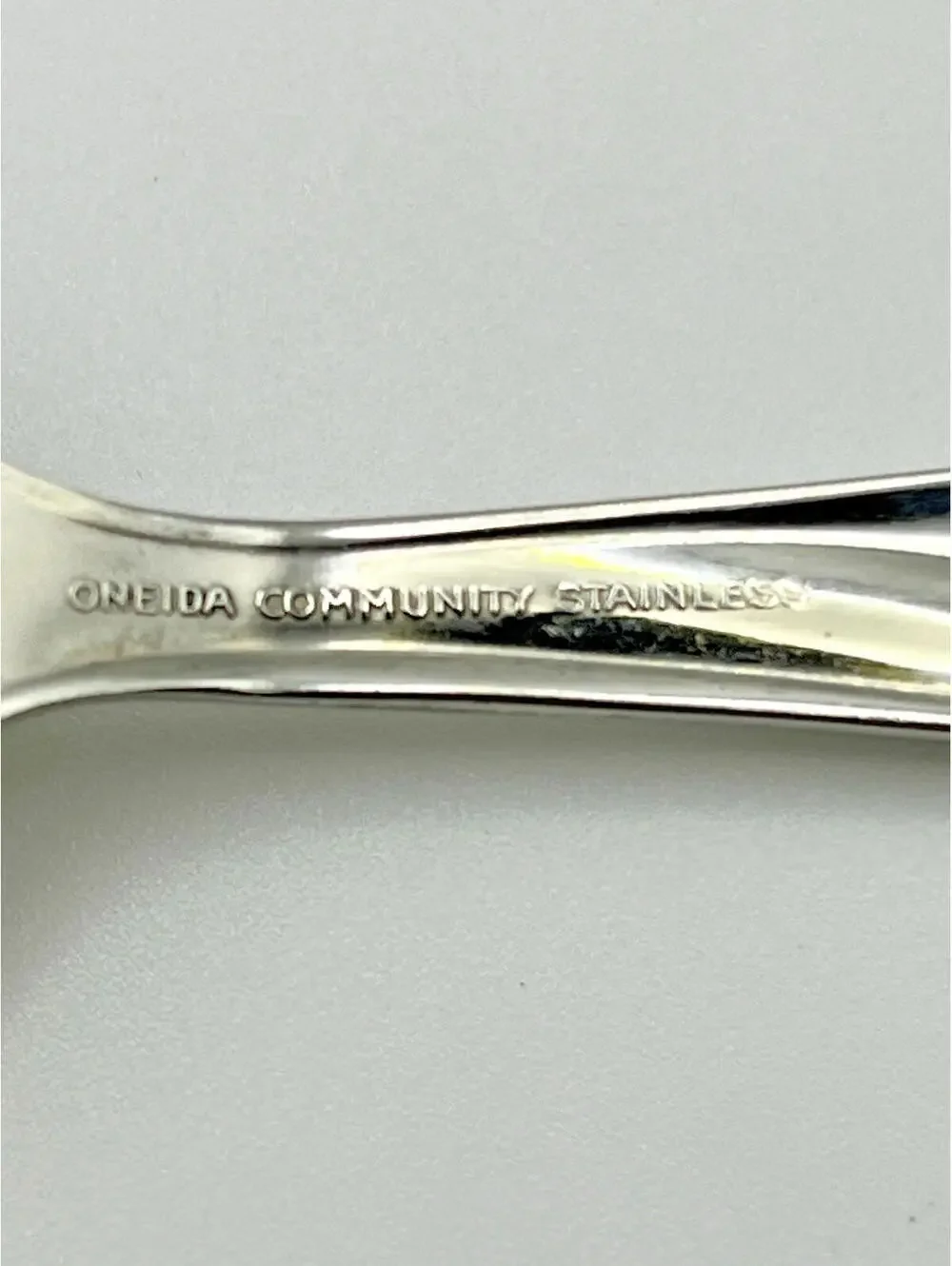 Oneida TWIN STAR Baby Child Spoon Stainless Community Betty Crocker 2519.1